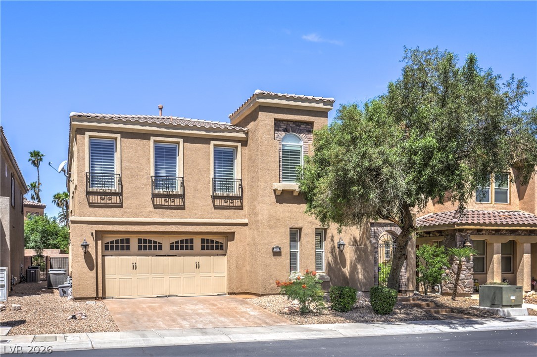 1021 Via Gallia Street Property Photo 3