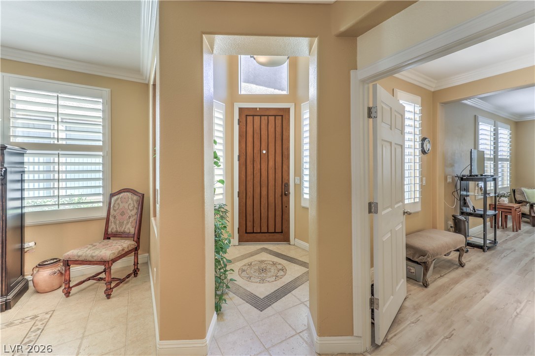 1021 Via Gallia Street Property Photo 8