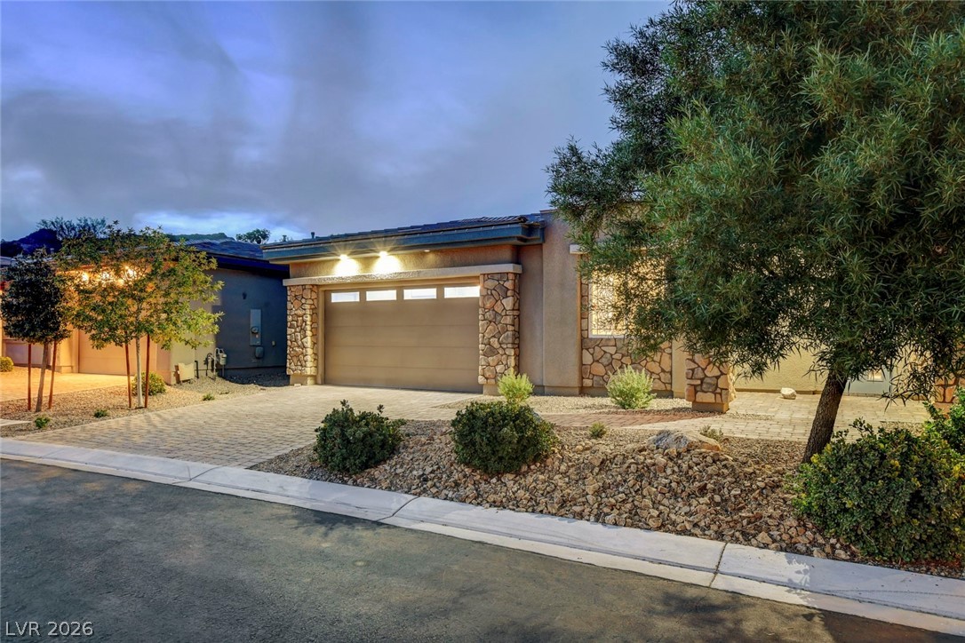 64 Reflection Cove Drive Property Photo 3
