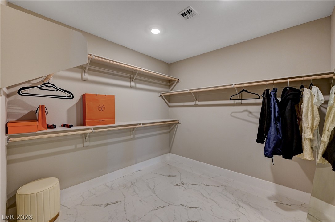 7563 Dragonfruit Avenue Property Photo 25