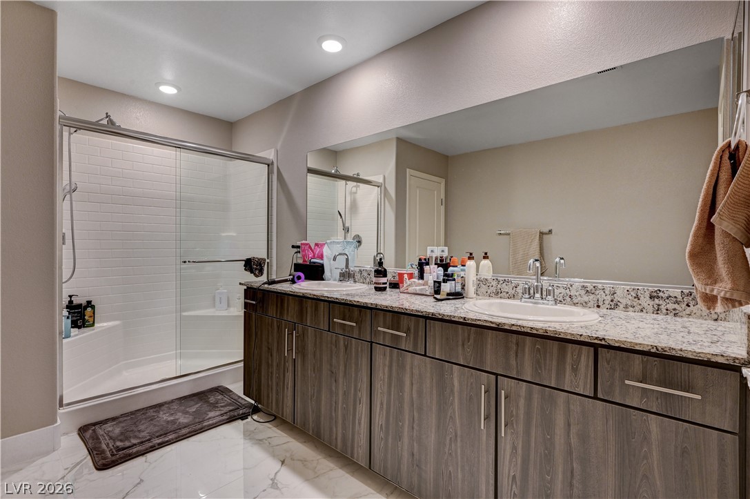 7563 Dragonfruit Avenue Property Photo 34