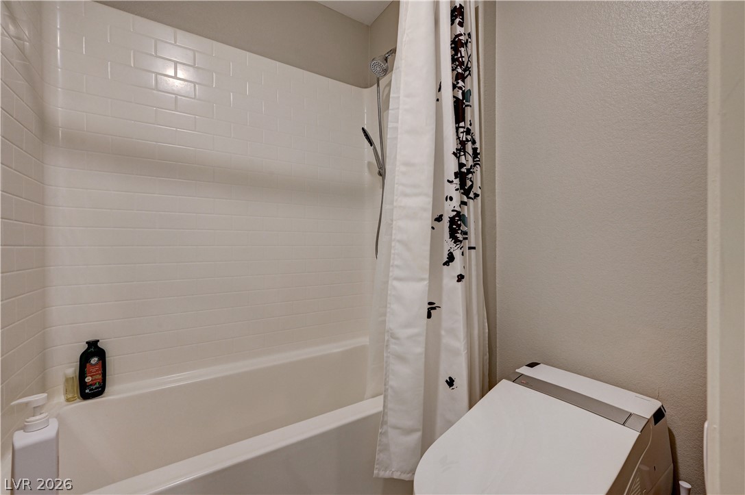 7563 Dragonfruit Avenue Property Photo 36