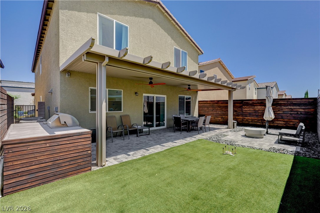 7563 Dragonfruit Avenue Property Photo 42