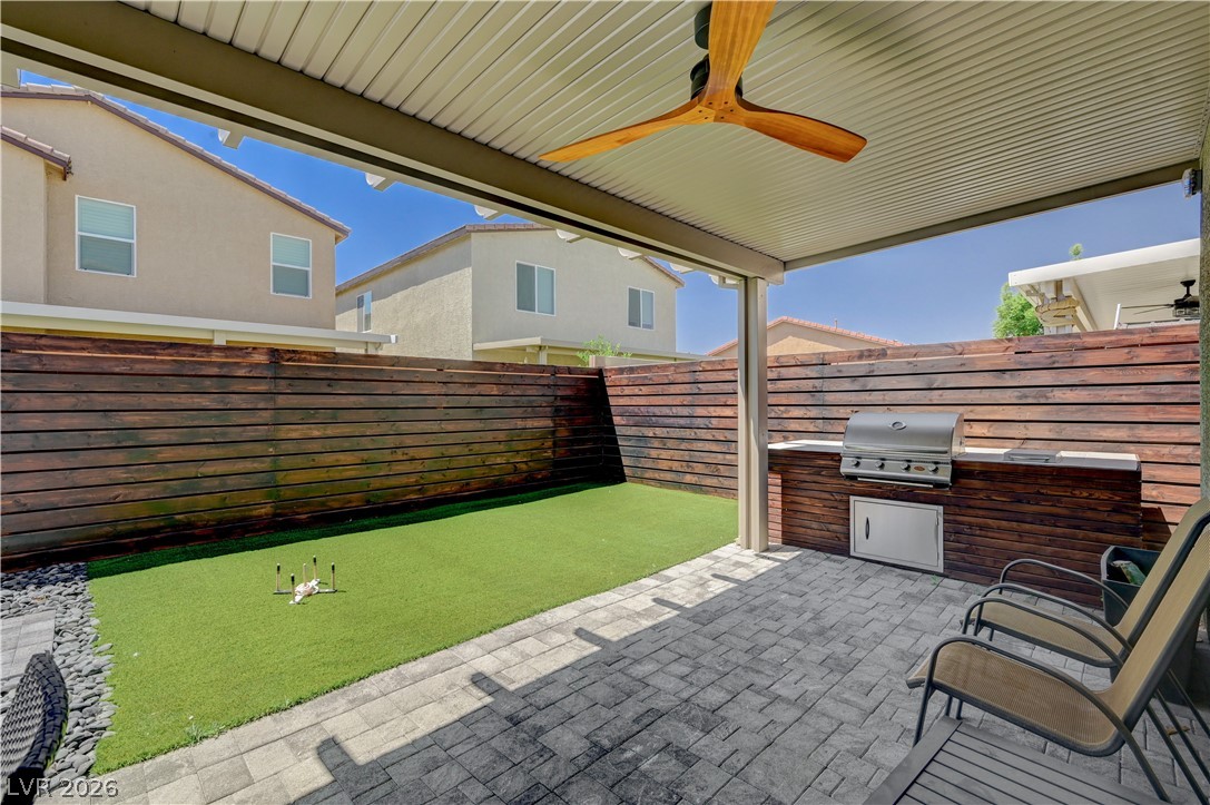 7563 Dragonfruit Avenue Property Photo 43