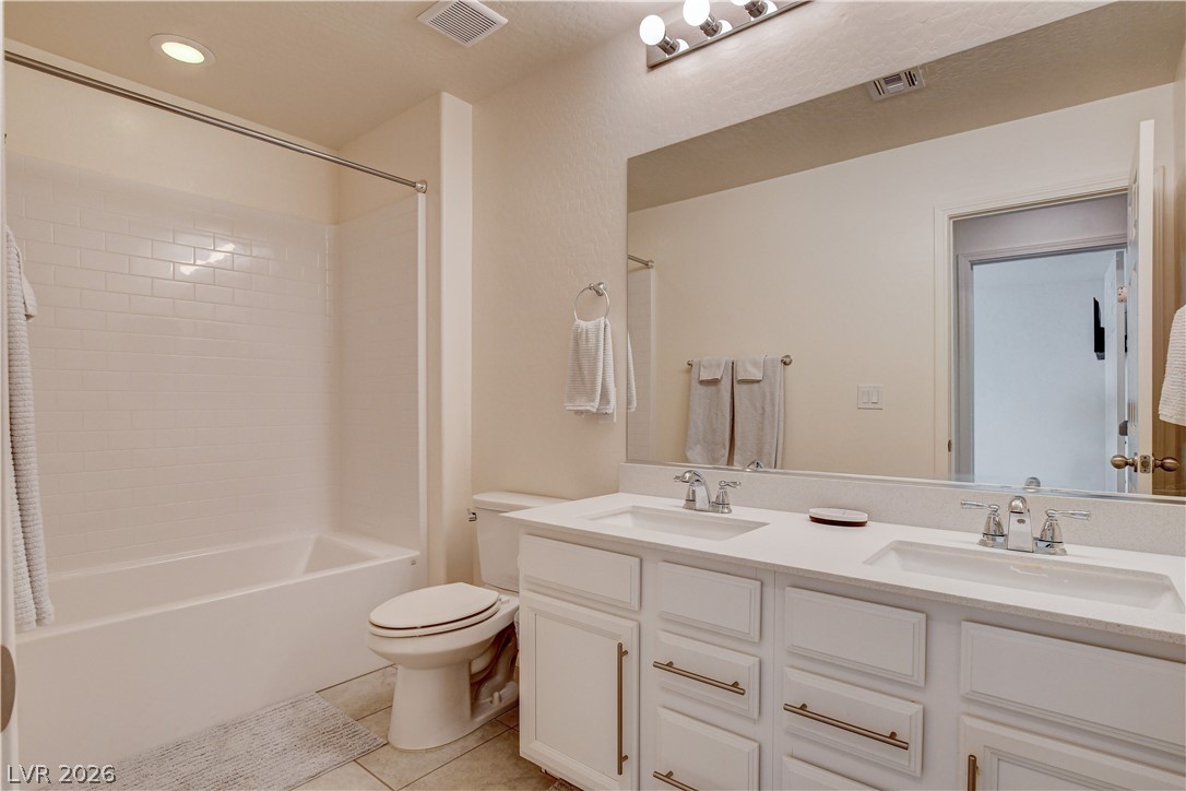 7450 Tinley Creek Avenue Property Photo 23