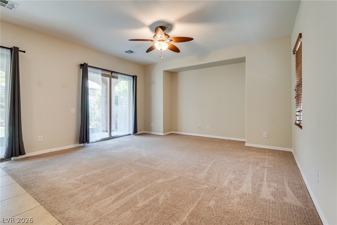 11824 Orense Drive Property Photo 4