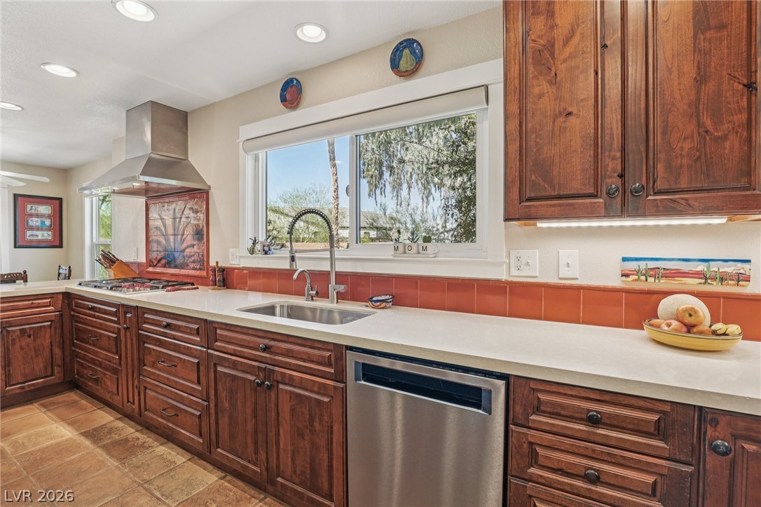 5875 West Post Road Property Photo 43