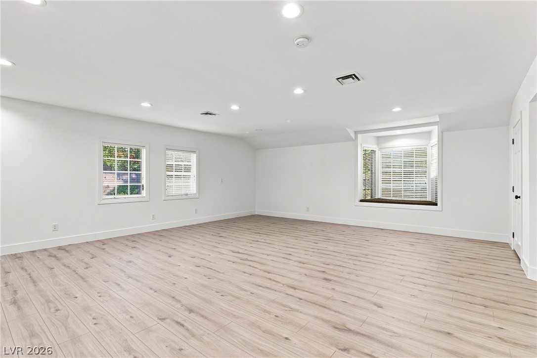 2001 Silver Avenue Property Photo 20