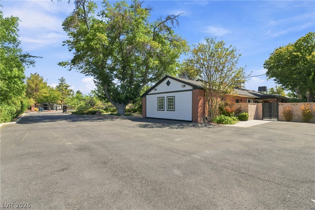 2001 Silver Avenue Property Photo 36