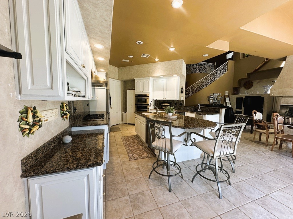 27 Via Paradiso Street Property Photo 16