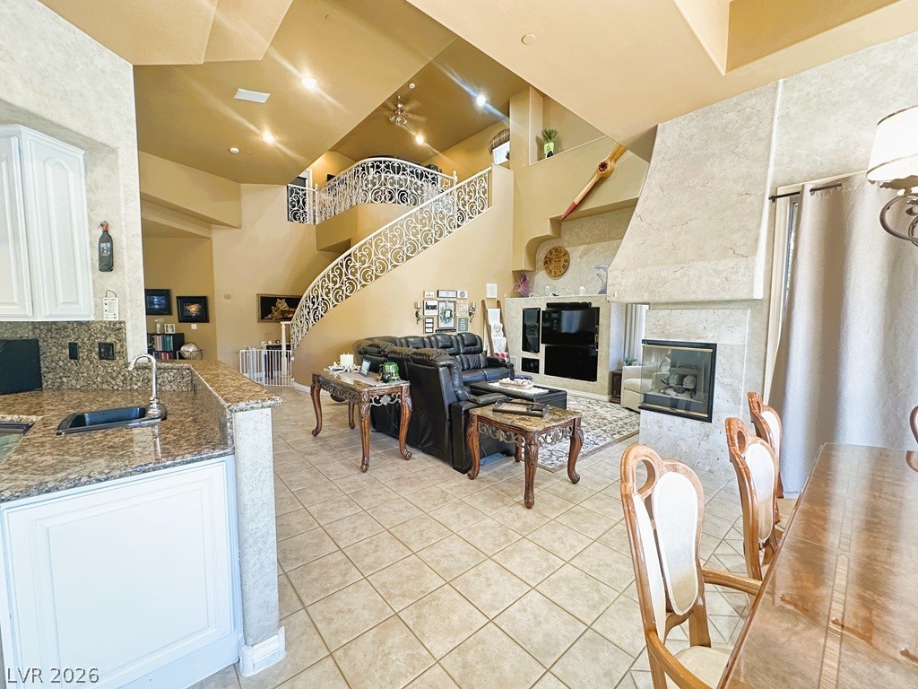 27 Via Paradiso Street Property Photo 29