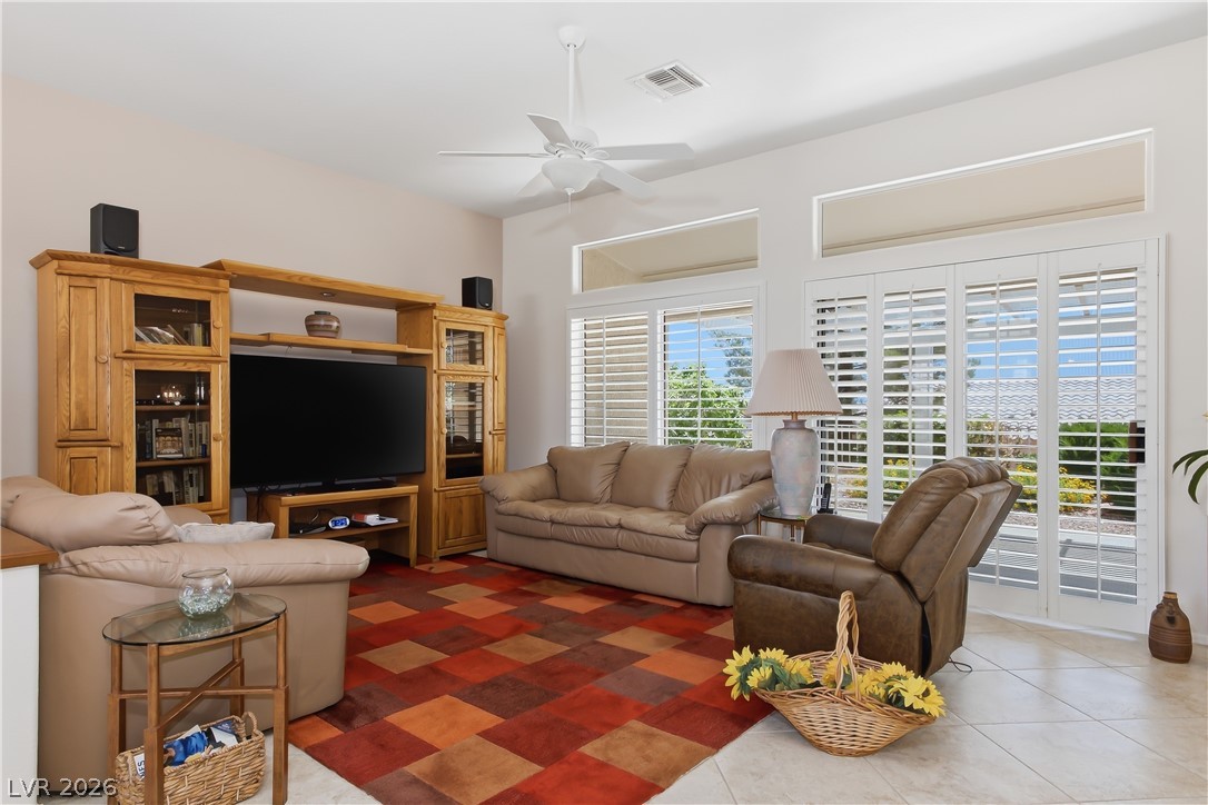 2800 Hanging Rock Drive Property Photo 6