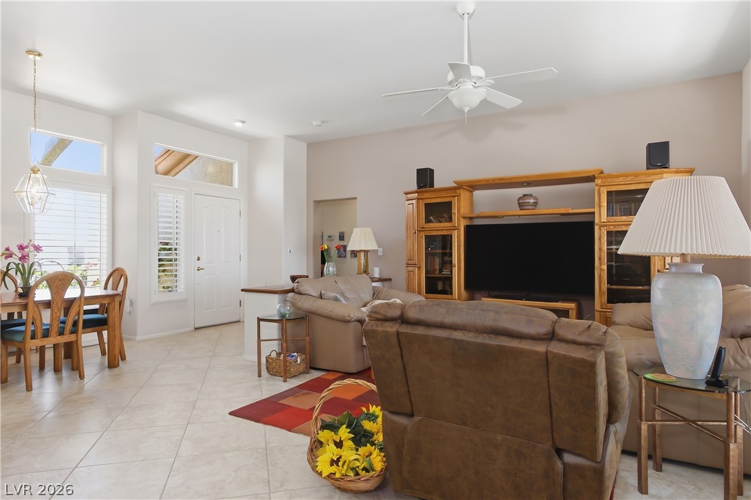 2800 Hanging Rock Drive Property Photo 7
