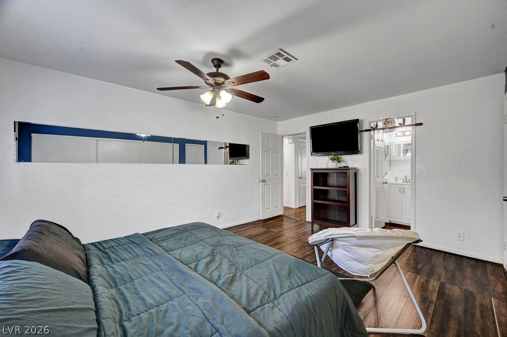 7600 Cromberg Avenue 201 Property Photo 19
