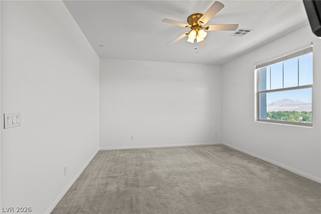 937 East Sunset Road Property Photo 32