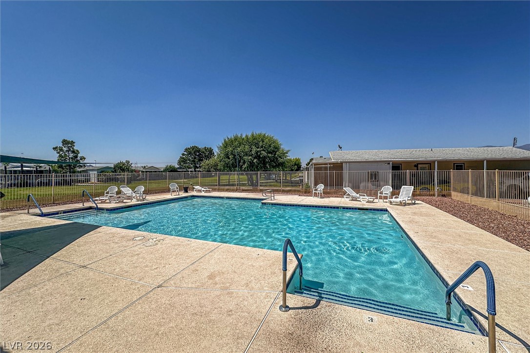 841 Montecito Drive Property Photo 3