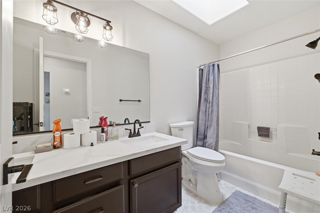2100 Iroquois Avenue Property Photo 15