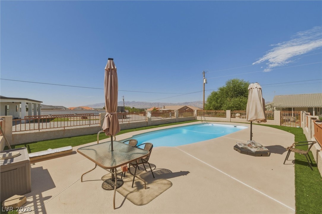 2100 Iroquois Avenue Property Photo 25