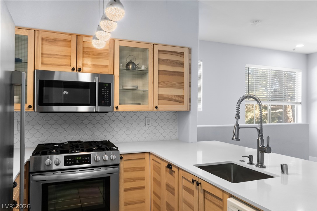9050 West Warm Springs Road 2009 Property Photo 6