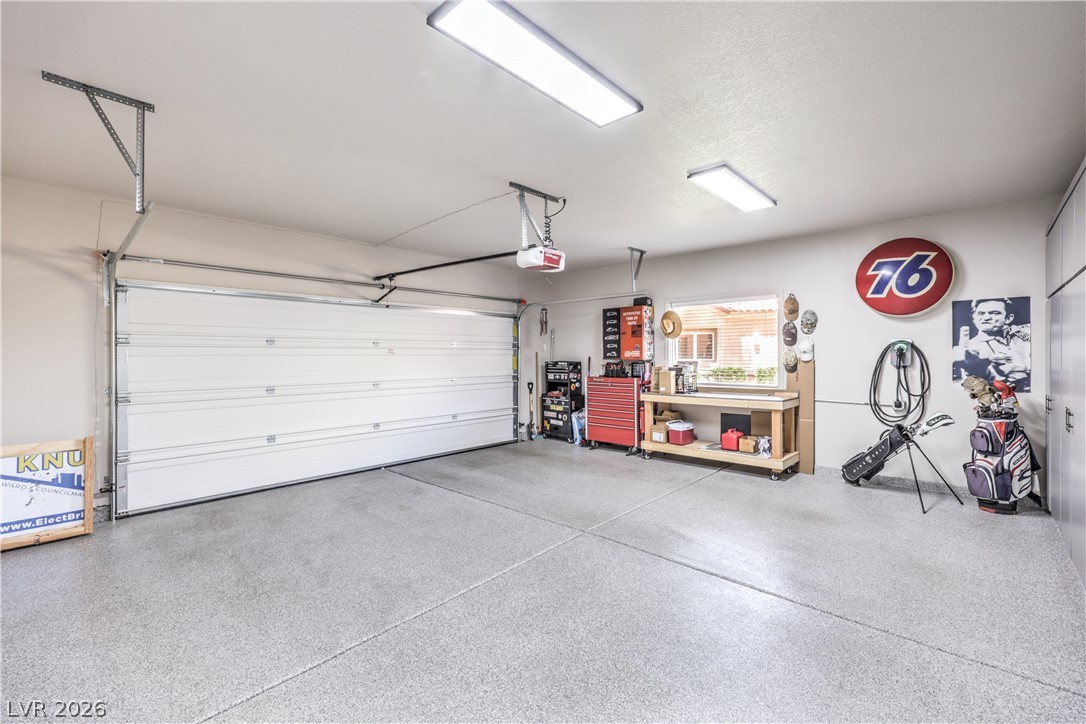 8211 Round Hills Circle Property Photo 32