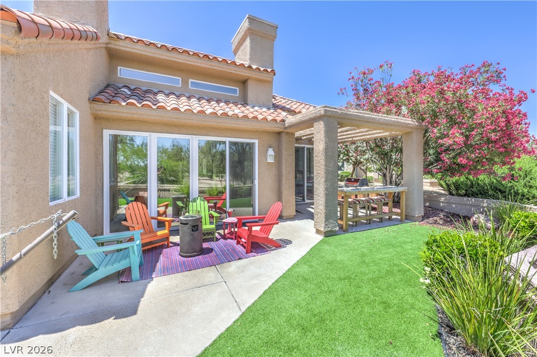 8211 Round Hills Circle Property Photo 38
