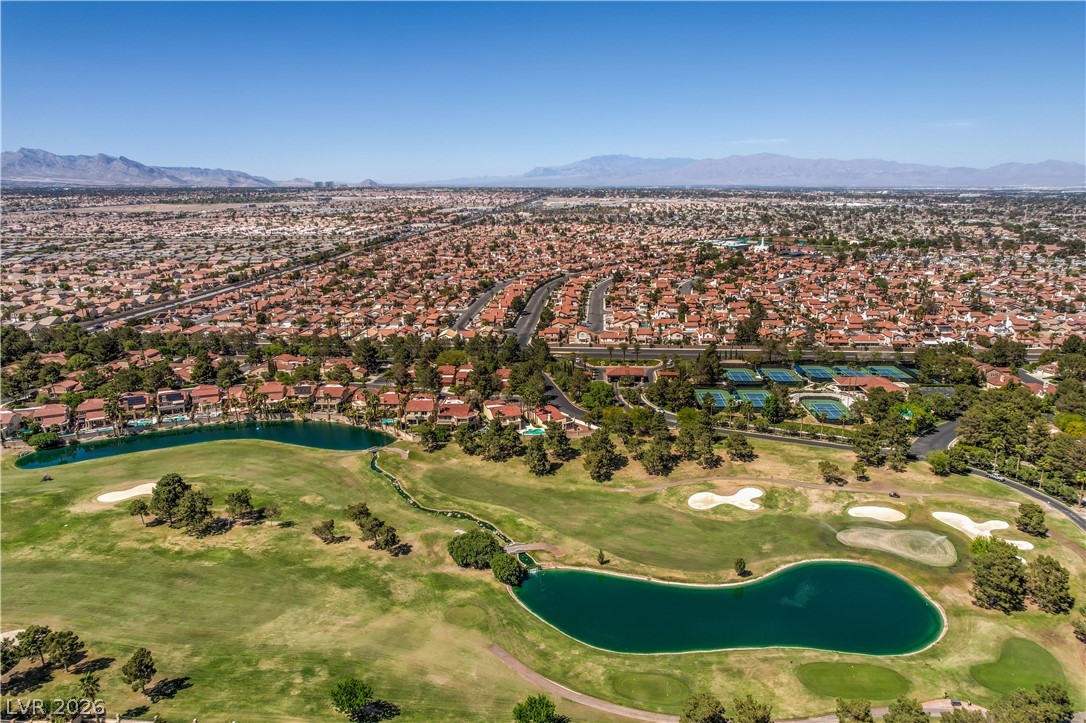 8211 Round Hills Circle Property Photo 44