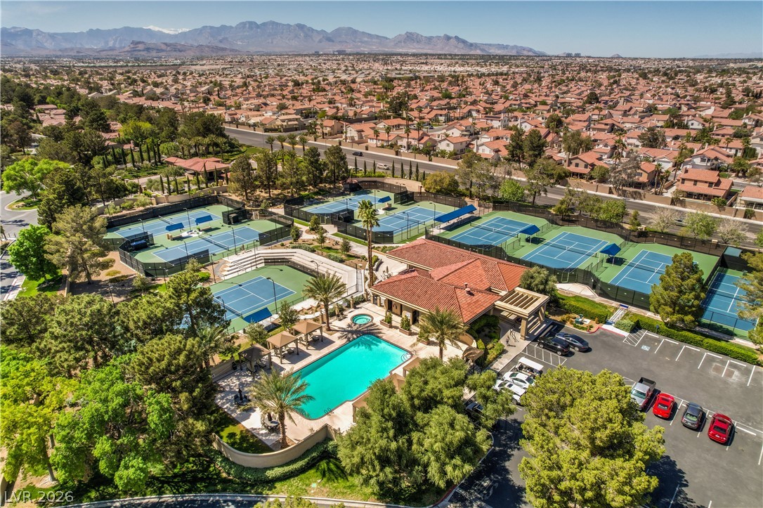 8211 Round Hills Circle Property Photo 46