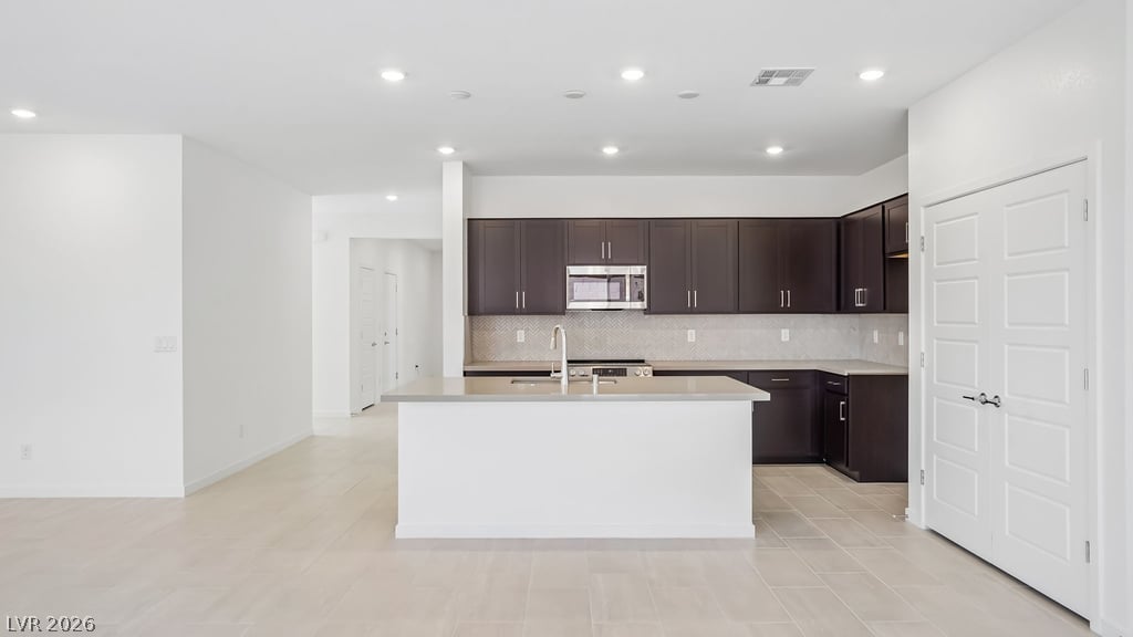 4468 Golden Horizon Street Property Photo 2