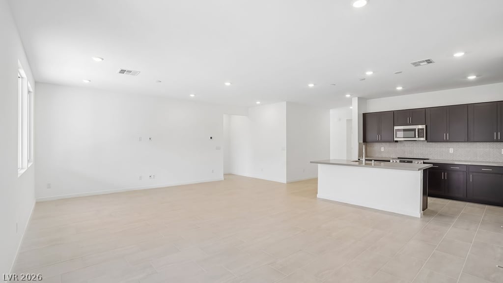 4468 Golden Horizon Street Property Photo 12