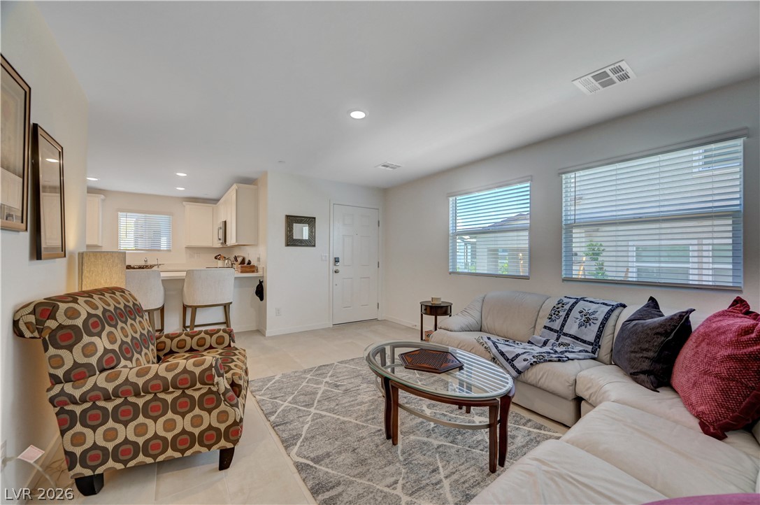 6318 Foxes Dale Street Property Photo 15