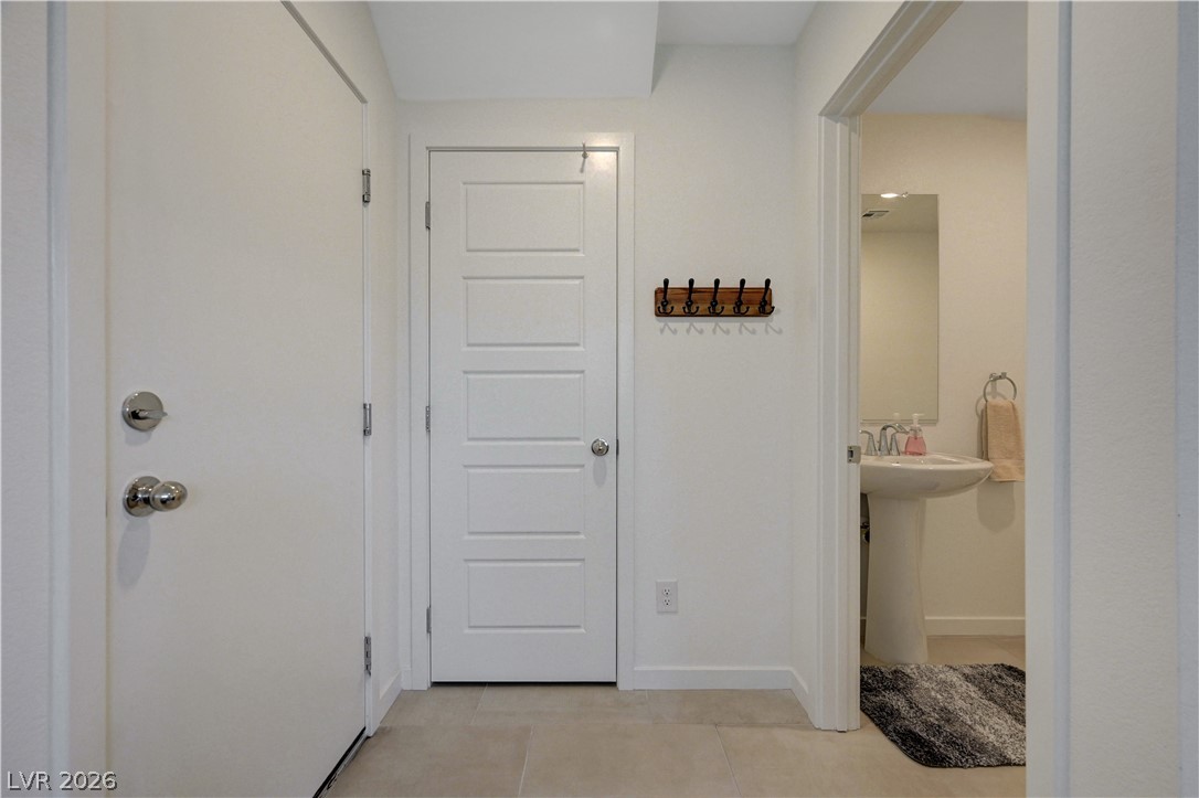 6318 Foxes Dale Street Property Photo 21