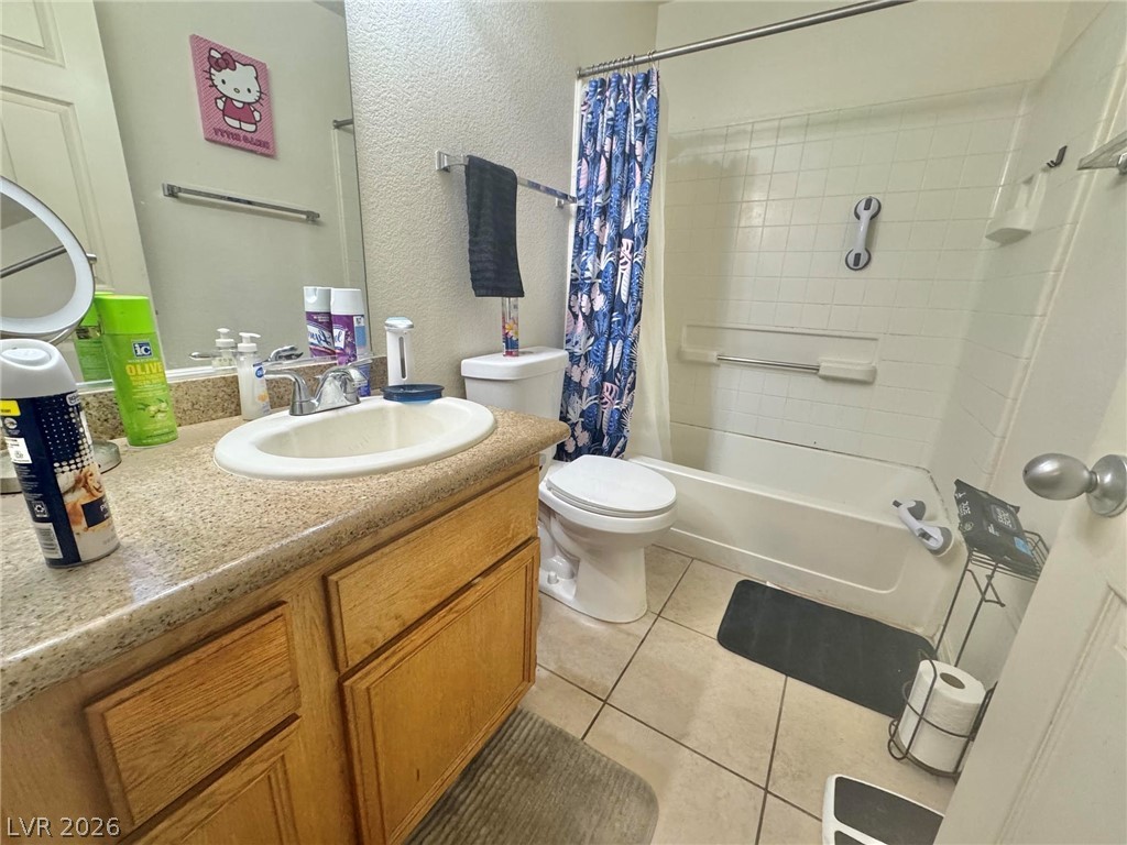 3318 North Decatur Boulevard 2040 Property Photo 7