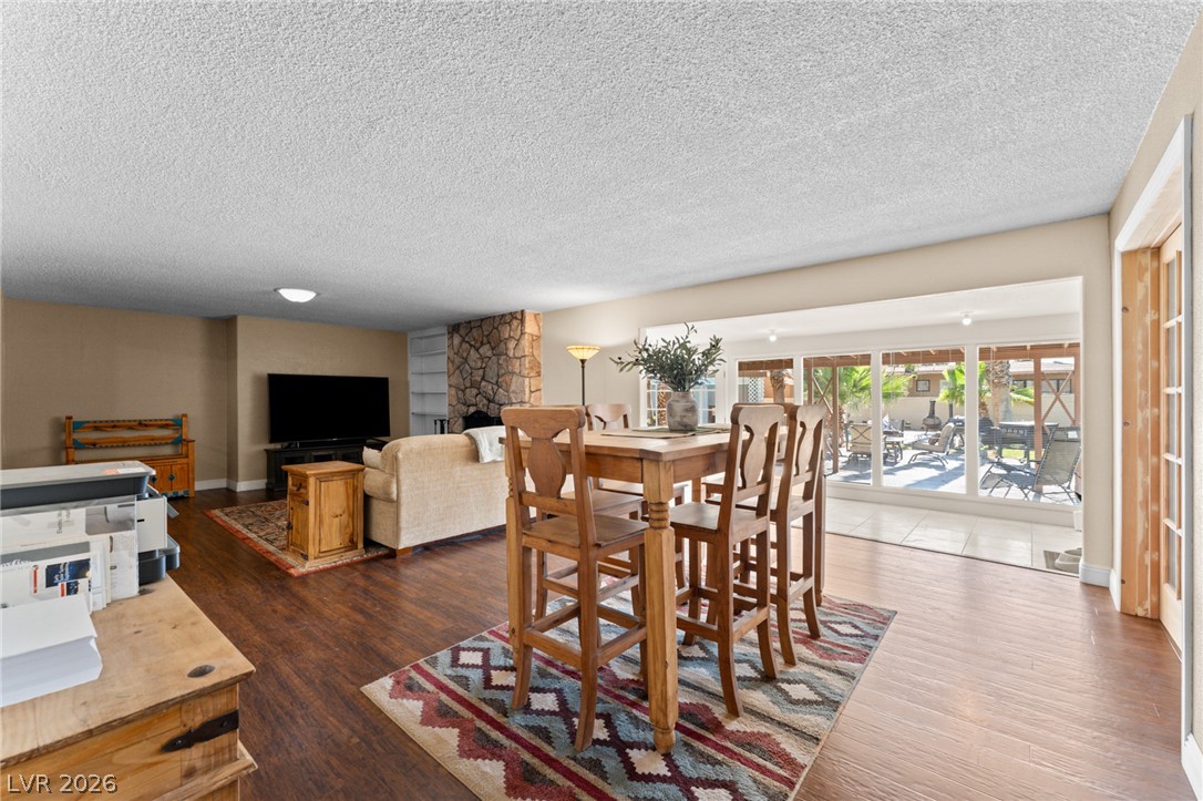 1212 Westlund Drive Property Photo 10