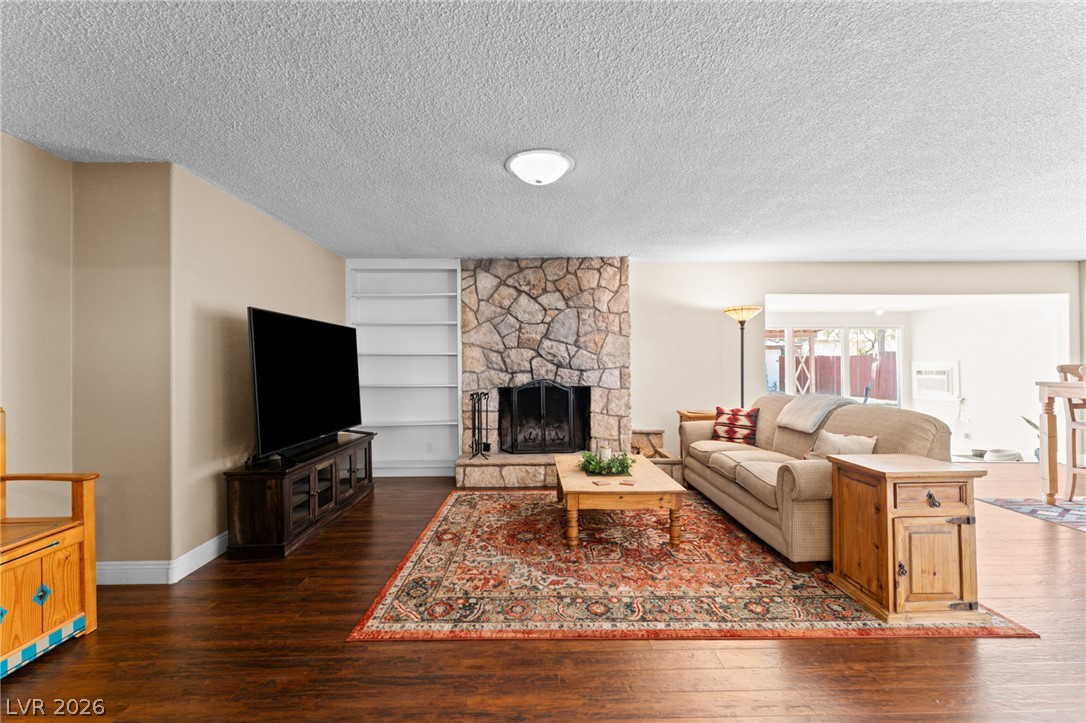 1212 Westlund Drive Property Photo 14