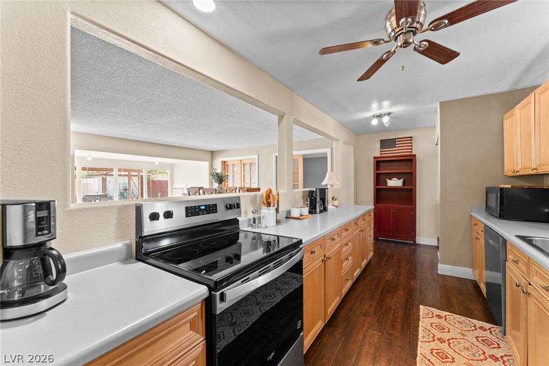 1212 Westlund Drive Property Photo 15