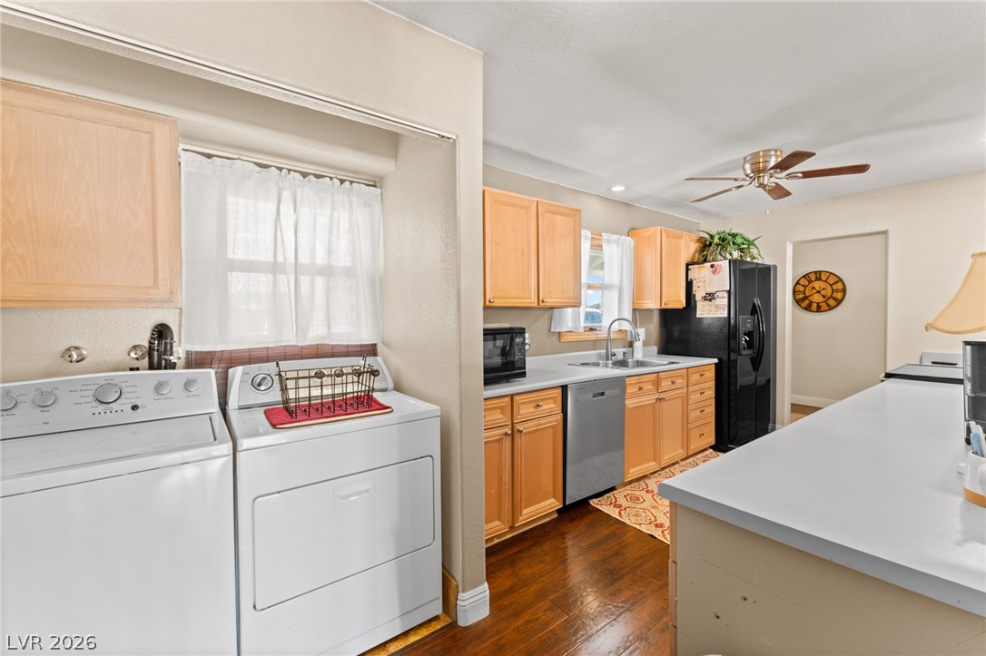 1212 Westlund Drive Property Photo 18