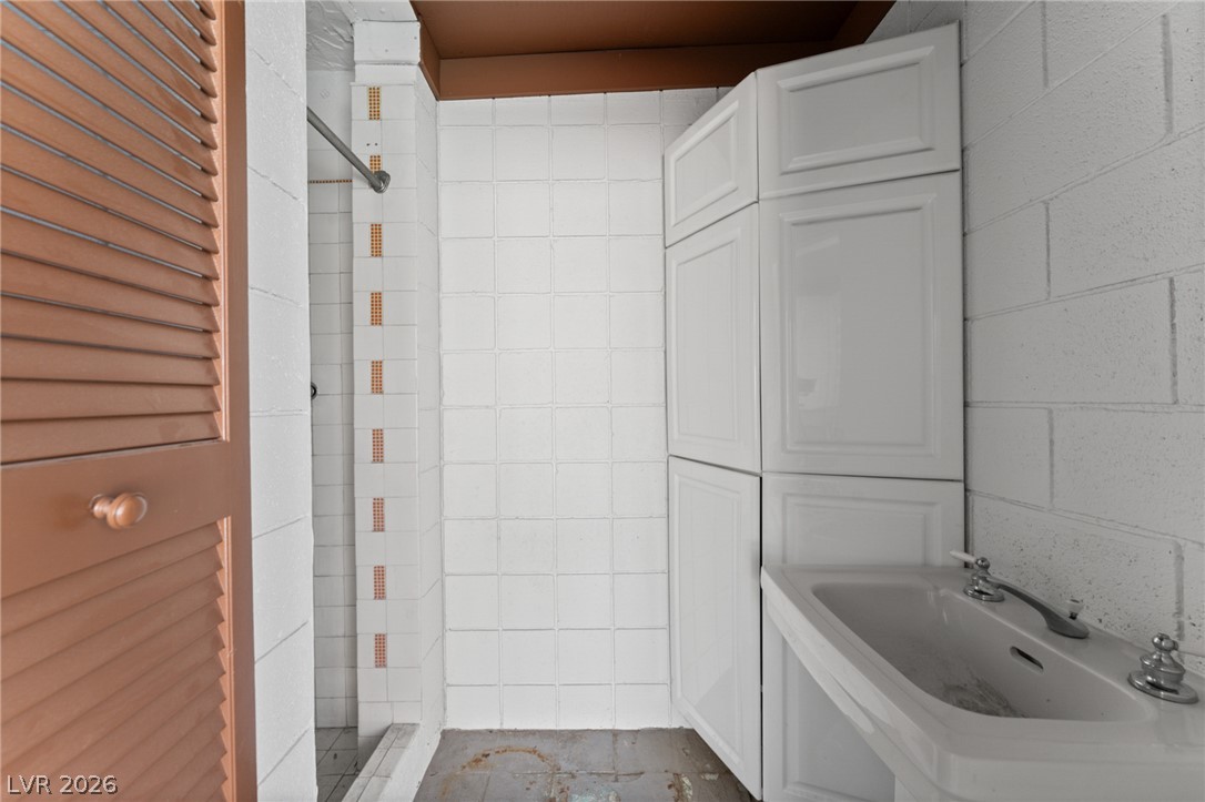 1212 Westlund Drive Property Photo 34