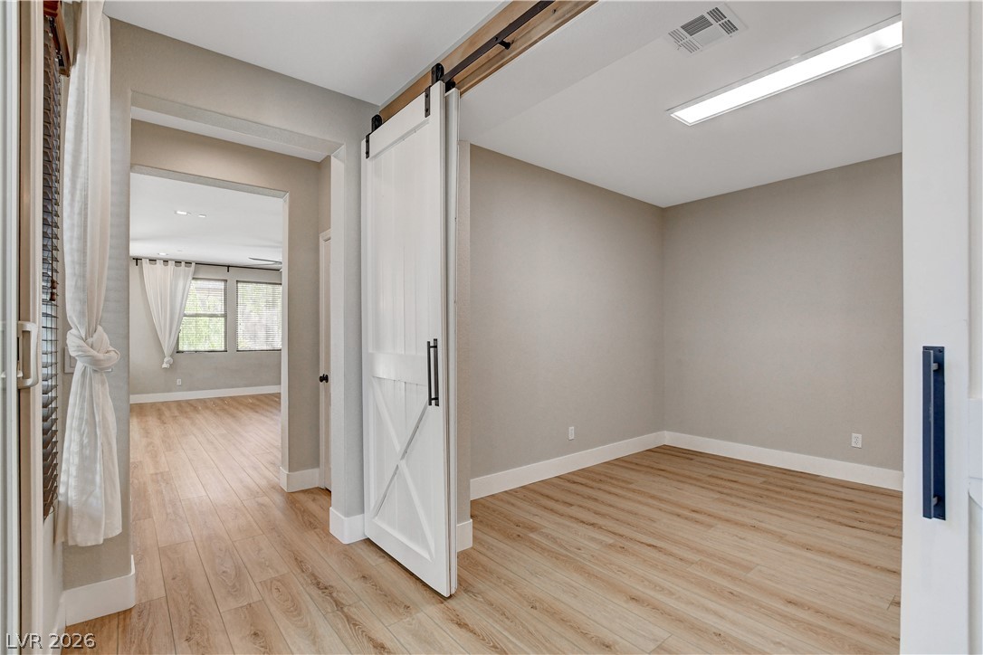 2641 Freshly Brewed Court Property Photo 7