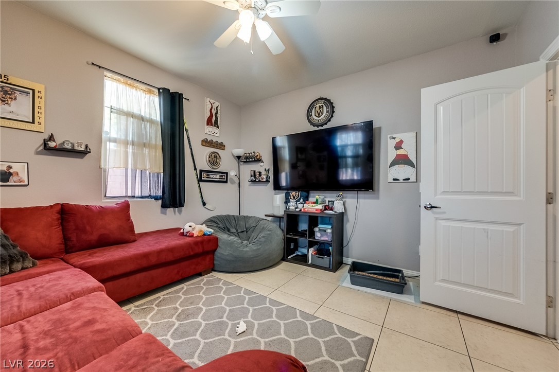 10976 Mount Stellar Street Property Photo 8