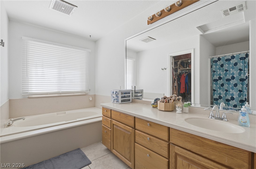 8350 Lori Marie Circle Property Photo 10