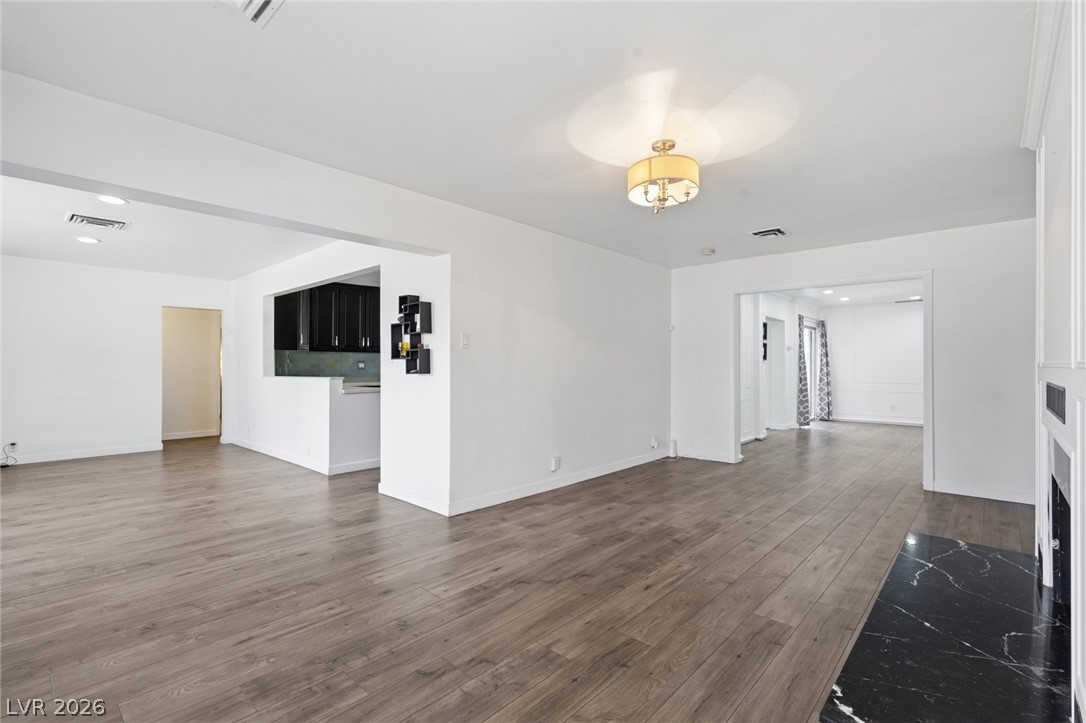 909 Canosa Avenue Property Photo 28