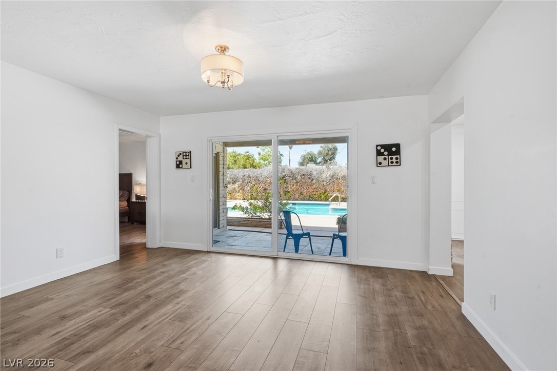 909 Canosa Avenue Property Photo 32