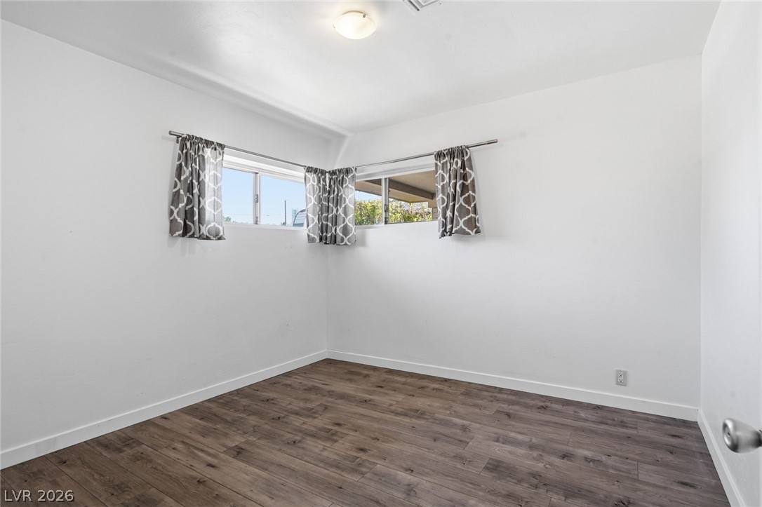 909 Canosa Avenue Property Photo 43
