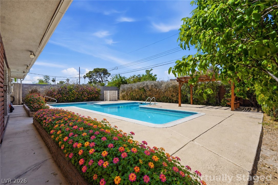 909 Canosa Avenue Property Photo 48