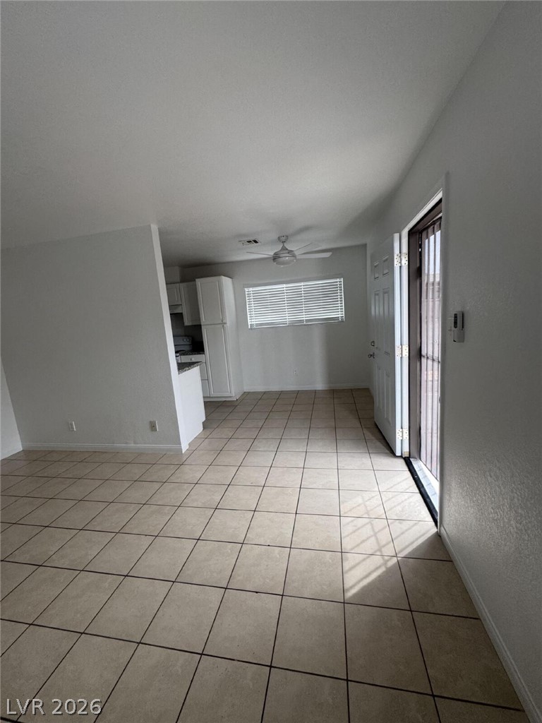 2504 East Mesquite Avenue Property Photo 9