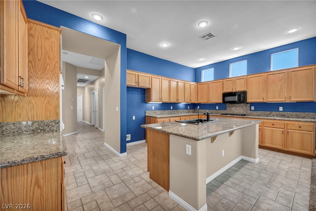3009 Teal Beach Street Property Photo 15