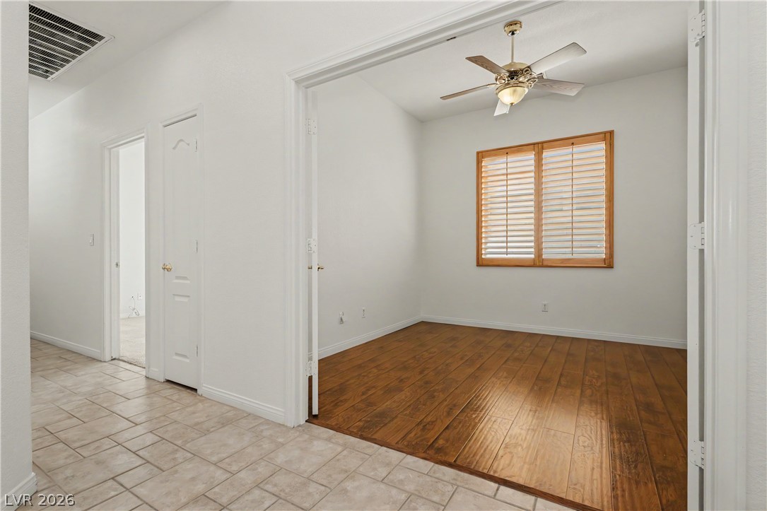 3009 Teal Beach Street Property Photo 31