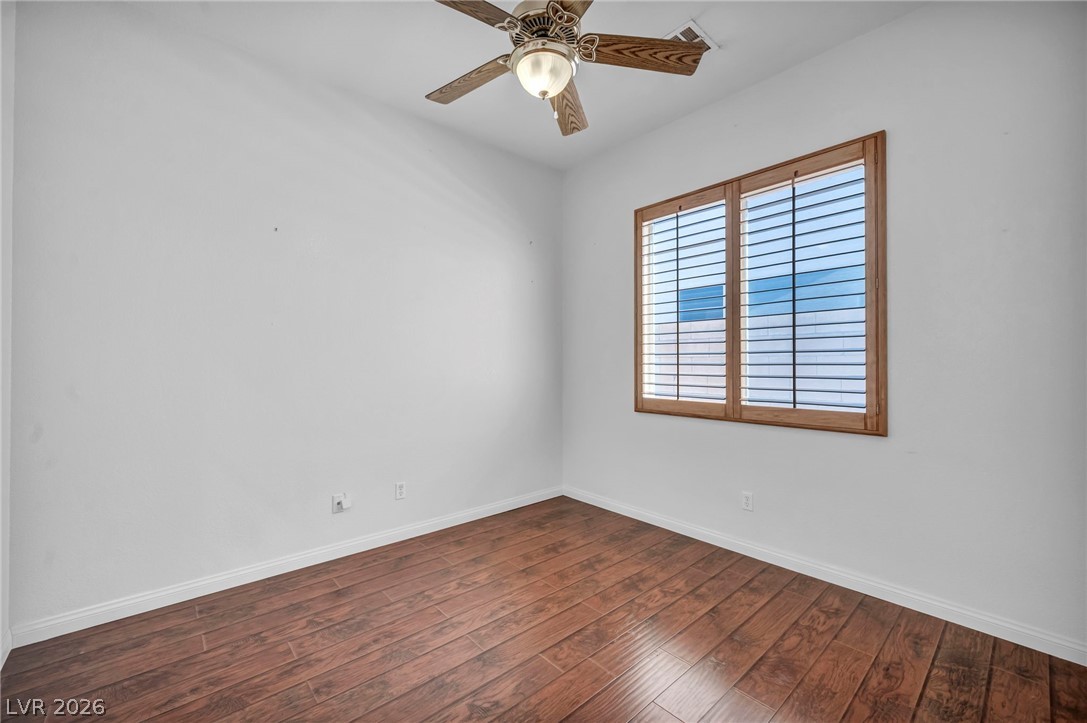 3009 Teal Beach Street Property Photo 33