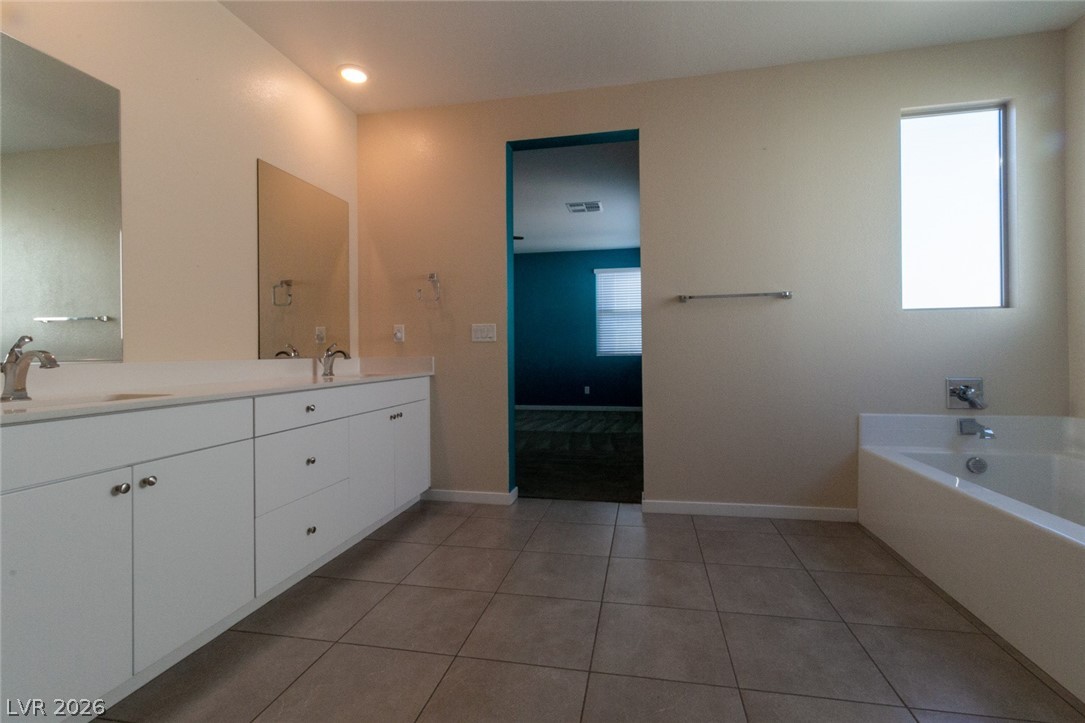 544 Ruby Mesa Avenue Property Photo 31