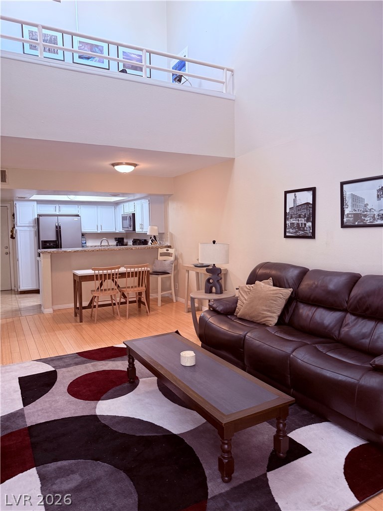 2752 Lodestone Drive Property Photo 4